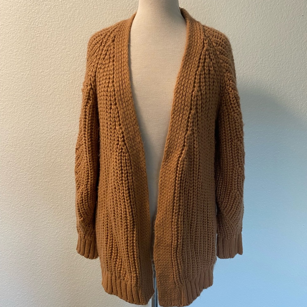 Zara Cozy Brown Knit Sweater